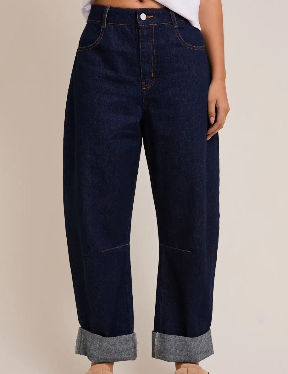 Roll-Up_Barrel_Denim_Pants.png