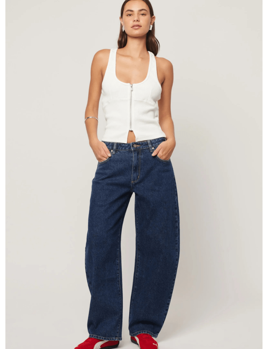 95-mid-barrel-jean-tara-1420528.png