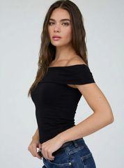 Hannah Off Shoulder Top | Black