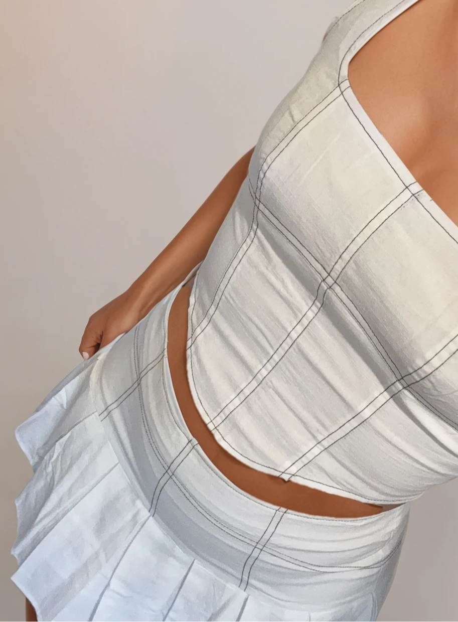Leni Stitch Pleated Skirt