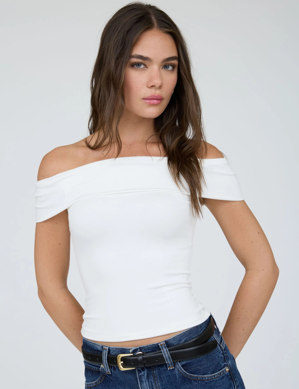 WhiteOffShoulderTop_f2ba6ea9-52e6-432e-89e9-67ef8a051432.png