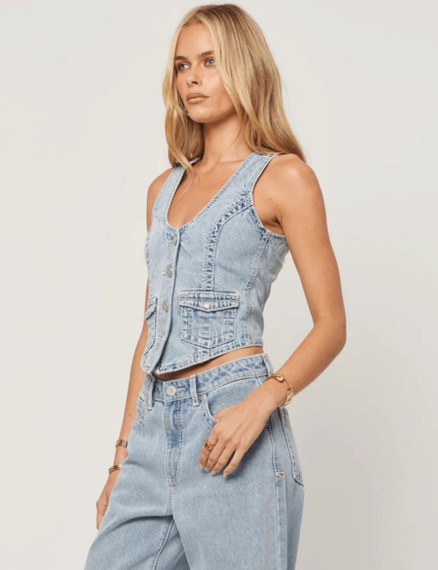 be-mine-vest-avril-9272134.png
