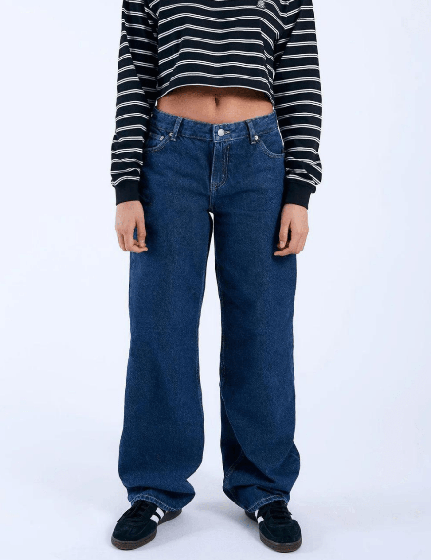 dr-denim-hill-low-jeans-in-dark-retro-4154657.png