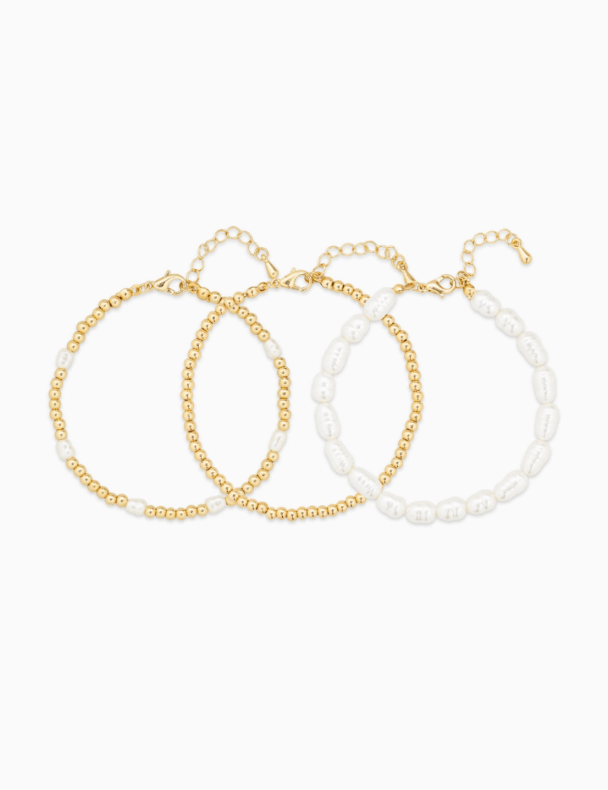 golden-pearled-trio-bracelet-set-2855283.png