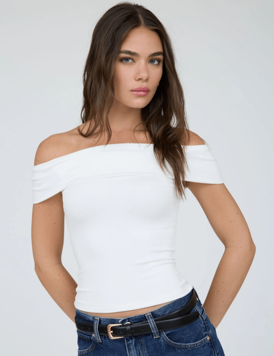 hannah-off-shoulder-top-white-4473277.png