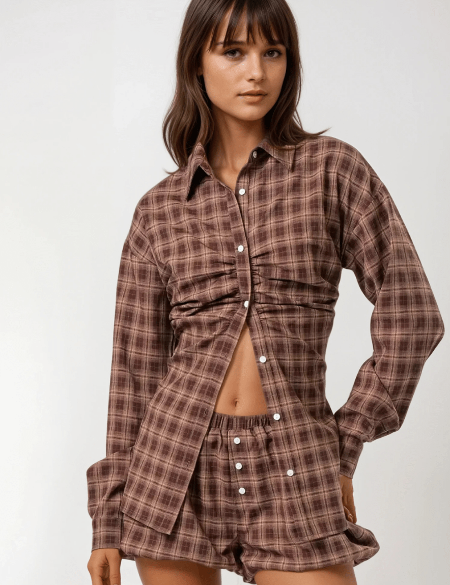long-sleeve-plaid-button-up-top-4254636.png