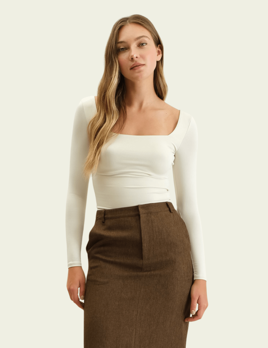 square-neck-long-sleeve-top-8846124.png